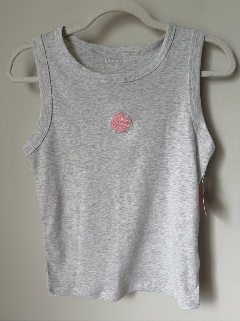 Viral beaded shell Gray cotton Tank Top